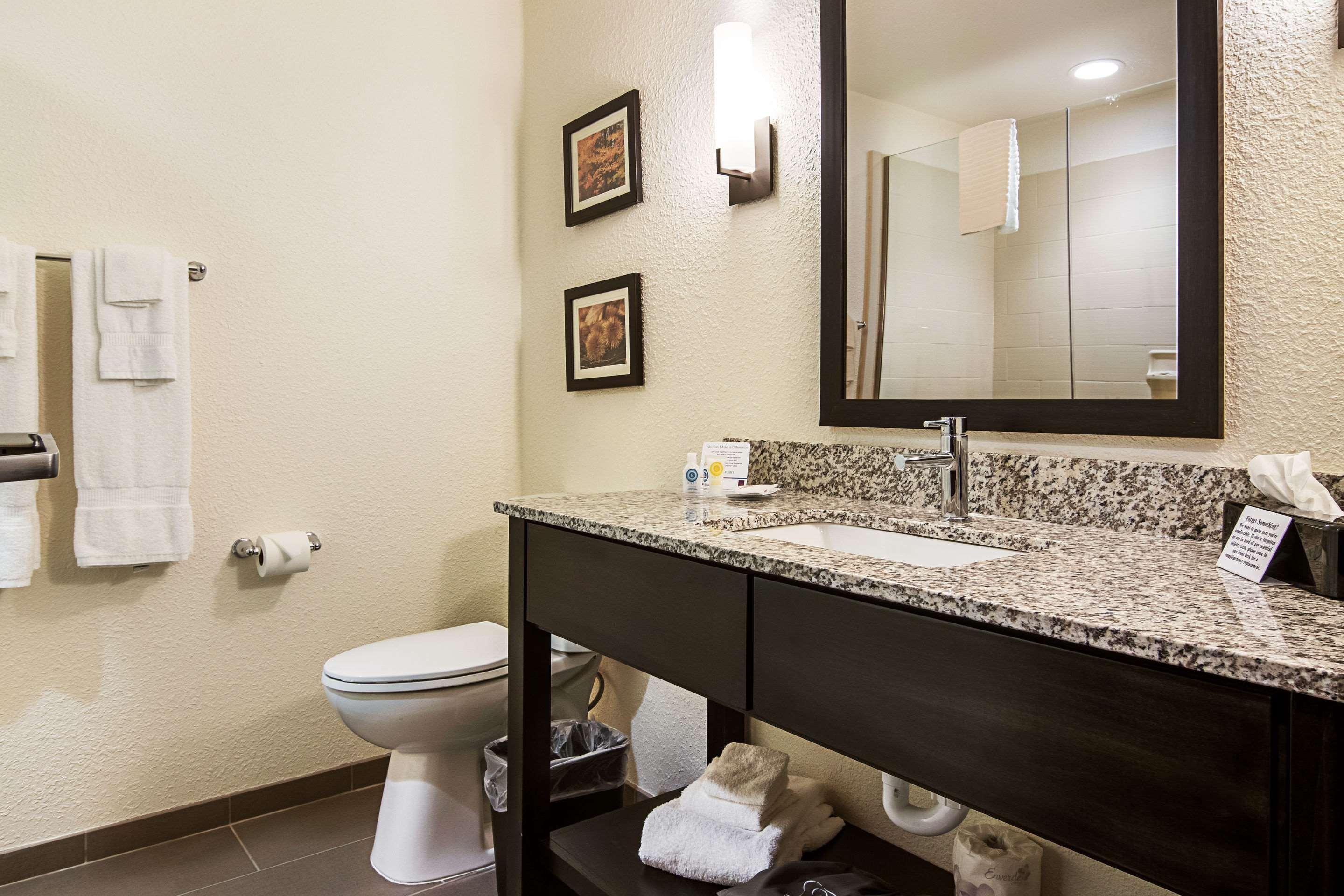 Comfort Suites Wooster Near University Campus Kültér fotó