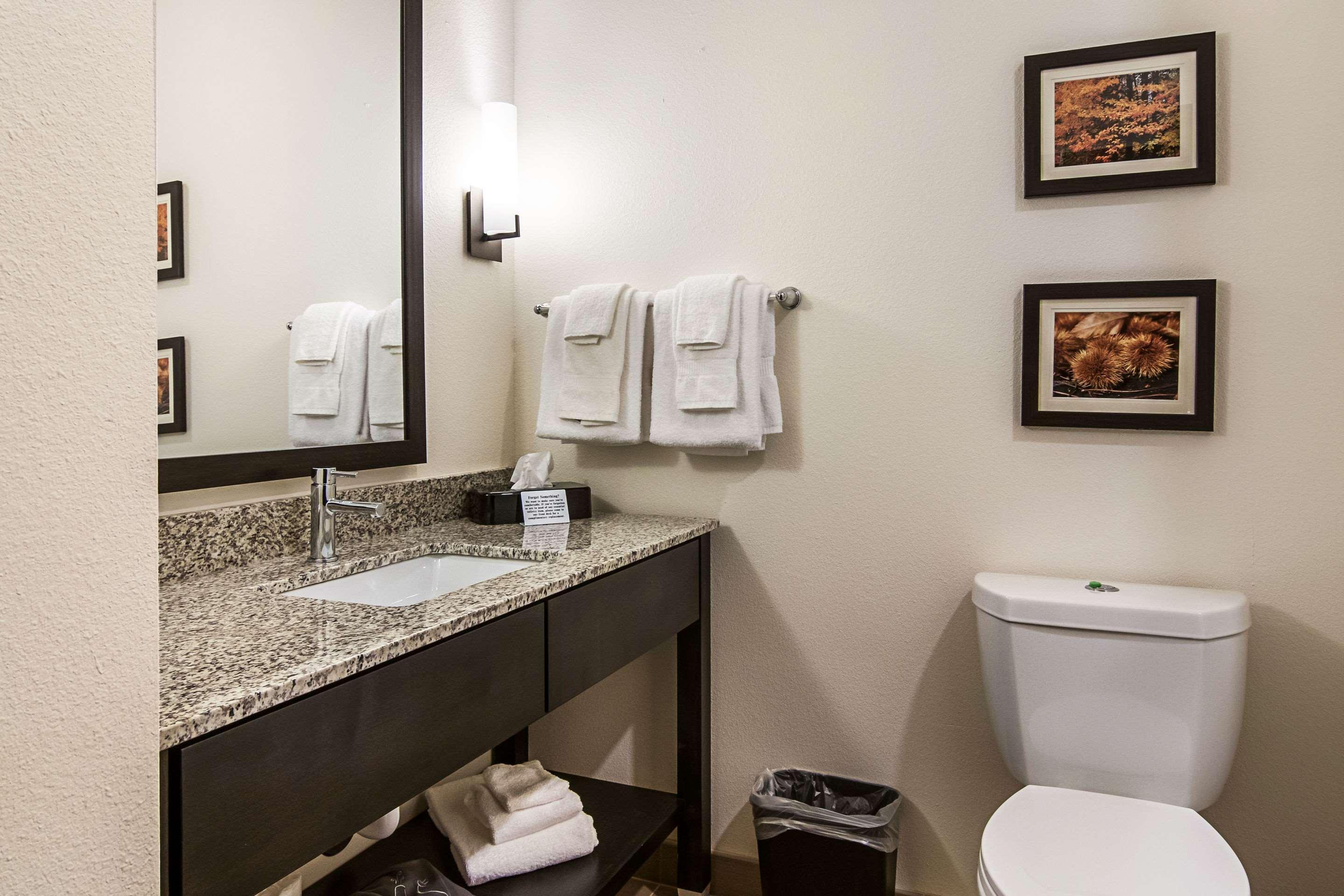 Comfort Suites Wooster Near University Campus Kültér fotó
